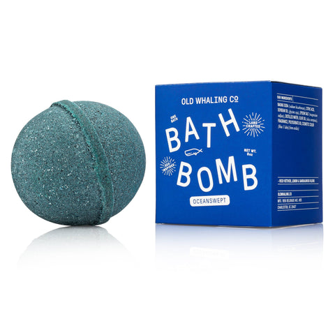 Bombe de bain balayée par l'océan